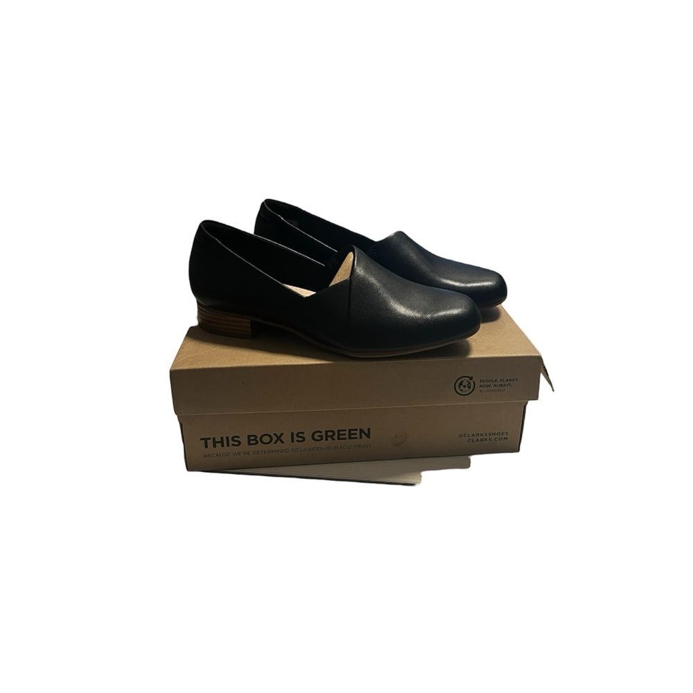 NIB Clarks Women's Black Leather Loafer Sz 6.5